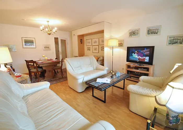 Beaulieu-2 By Interhome شقة *