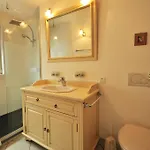 Beaulieu-2 By Interhome شقة *